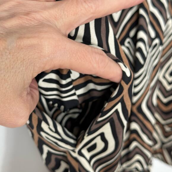 Diane Von Furstenberg Black and White Geometric Midi Dress - Picture 11 of 11